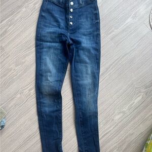 Guess High-Waisted Blue Jeans